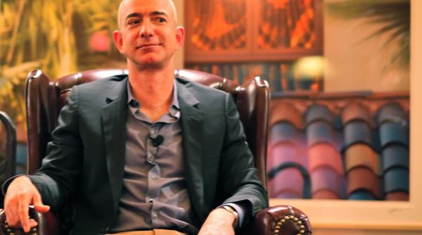 jeff bezos cel mai scump divort din istorie trebuie sa ii lase sotiei jumatate din avere