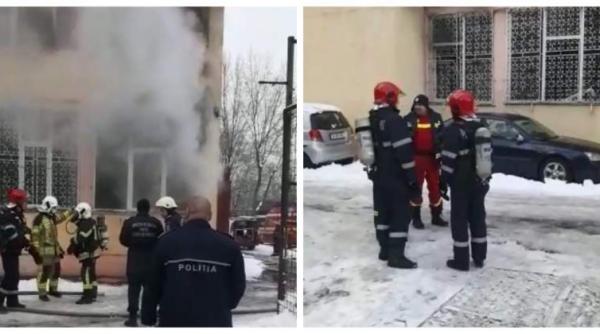 video incendiu puternic la o scoala din bucuresti zeci de copii evacuati din cladire