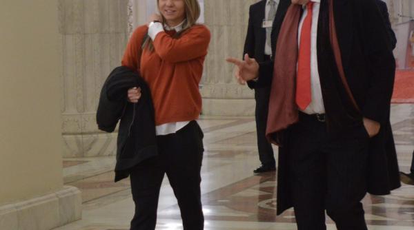 ilie nastase isi pune toti banii pe halep