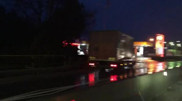 politia in alerta soferul unui camion filmat conducand pe contrasens in constanta