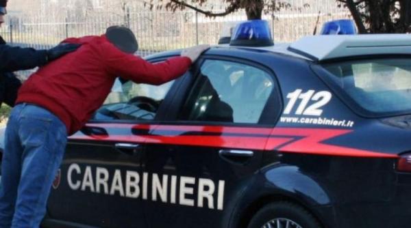 un roman beat s a luat la bataie cu pacientii unei camere de garda din florenta