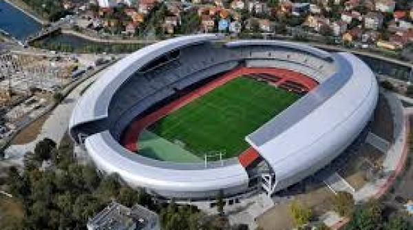 stadionul cluj arena va avea un gazon hibrid unic in romania