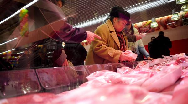 polonia a exportat 2 700 de kilograme de carne de vita suspecta spre ue inclusiv in romania