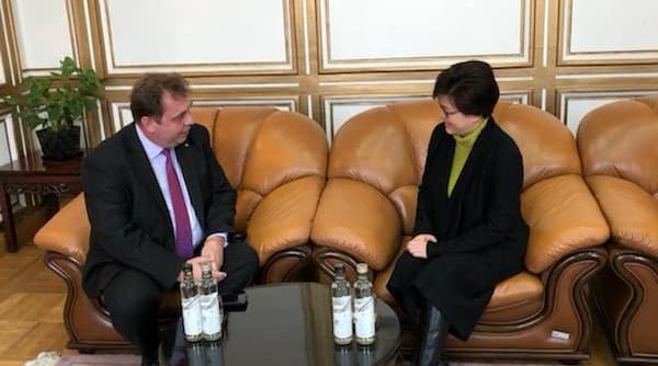 china trimite o femeie in postul de ambasador la bucuresti