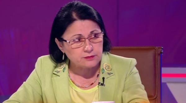 andronescu sustine ca nu este adepta masurii de interzicere a telefonului mobil in scoli