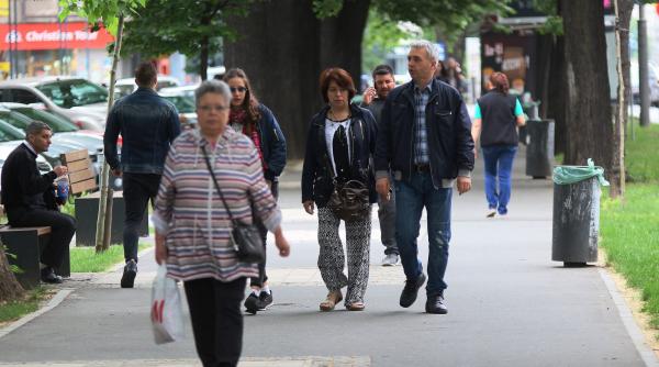 romanii se imbolnavesc de cancer din cauza mancarii