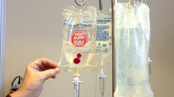 o femeie a ramas fara o ureche dupa ce a cancerul i a fost diagnosticat drept un neg