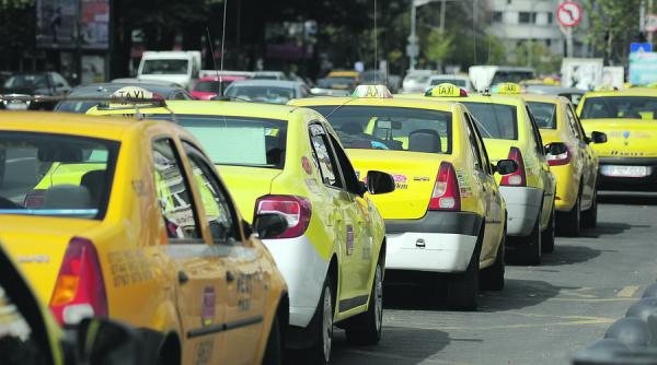 protestul al taximetristilor aduce restrictii de circulatie in centrul bucurestiului