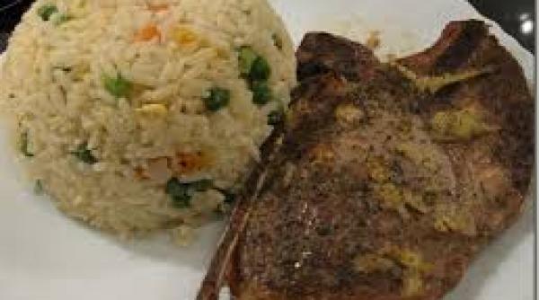 reteta zilei ceafa de porc si orez cu legume