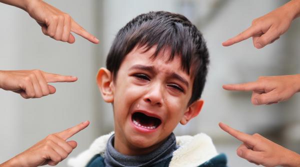 fratii mai mari sunt predispusi sa devina batausi in propriile familii