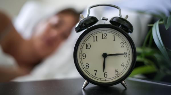 somnul adevarat cel dintre ora 23 si aparitia zorilor