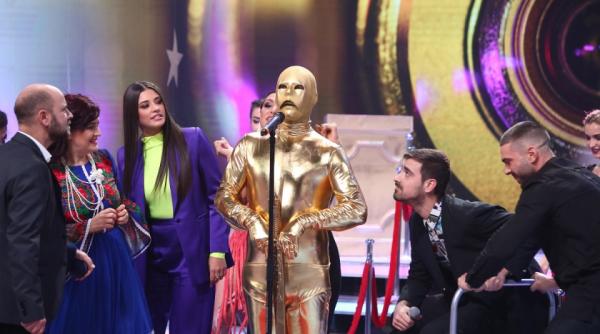 andreea marin ruby liviu varciu rodica popescu bitanescu adriana bahmuteanu si dinu iancu salajanu s au ascuns in spatele mastilor la scena misterelor