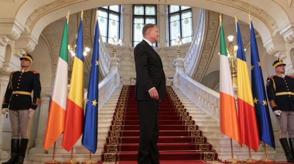 ce face iohannis iesit din comun la cotroceni arde gazul