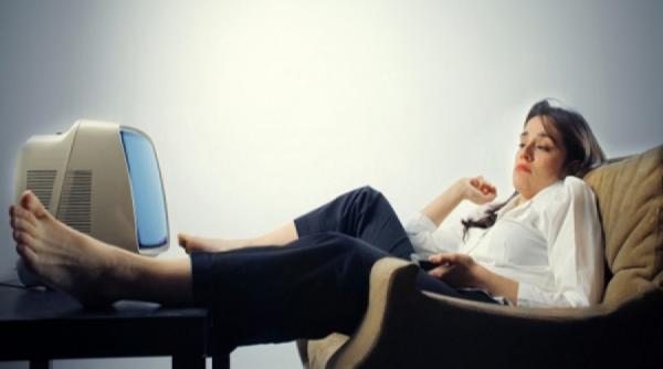 5 obiceiuri care ne fac mai mult rau decat fumatul