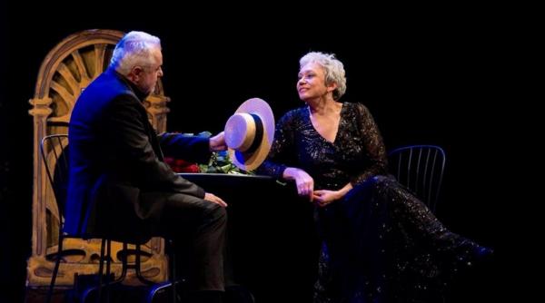 martisoare teatrale la arcub