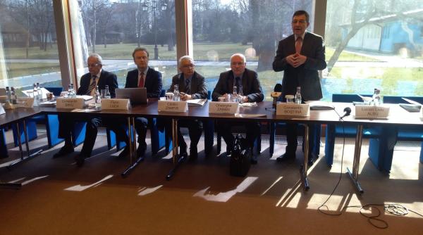 munca degeaba economia creste dar nu ne faca viata mai buna