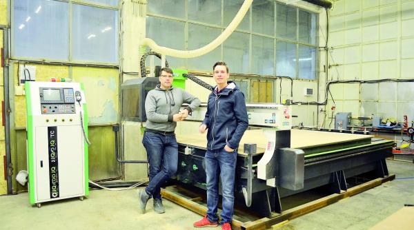 de la multinationala la productia de mobila unicat