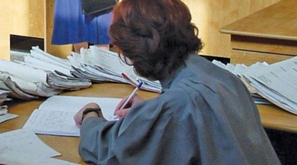 grefierii anunta actiuni de protest in instante care ar putea bloca sistemul judiciar