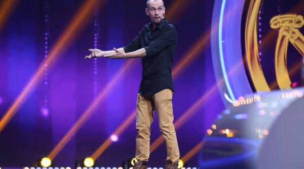 varza este al treilea concurent trimis in finala iumor din cel de al saselea sezon