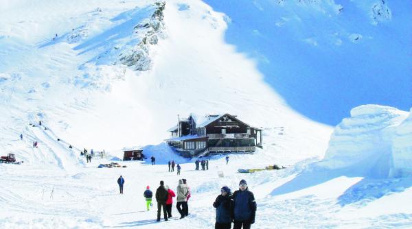 jocuri de iarna in mijlocul primaverii la balea lac