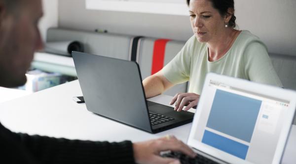 tot mai multi romani in pericol la locul de munca ce avertizeaza specialistii