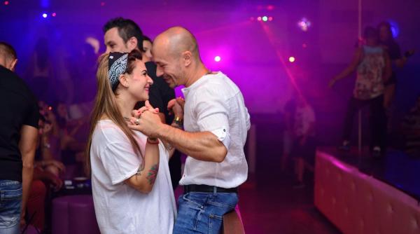 cum poti combate stresul prin dans