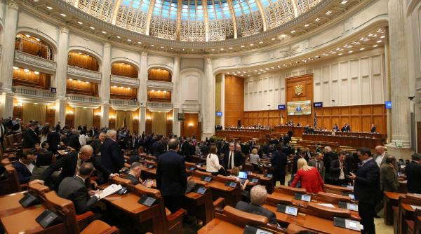 bugetul votat fara modificari si retrimis la promulgare