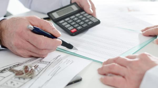 s p estimeaza o incetinire a economiei romaniei in 2019