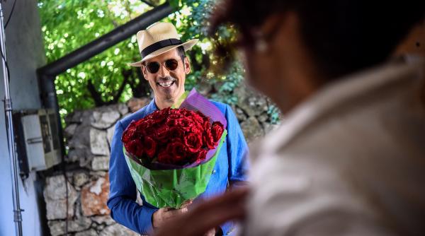 stefan banica rol principal in serialul de comedie liber ca pasarea cerului in curand la antena 1