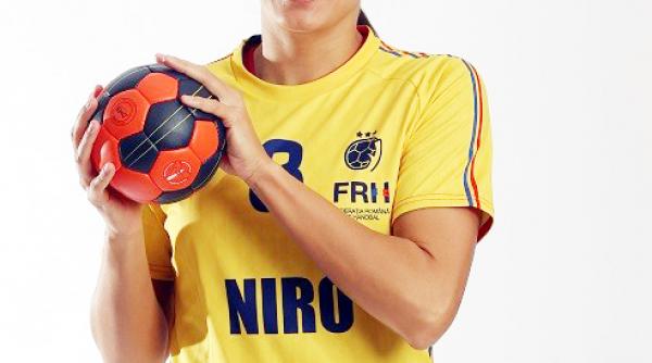 cristina neagu se muta pe banca