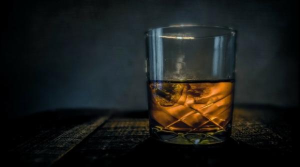 exporturile de whiskey ale sua afectate de tarifele vamale