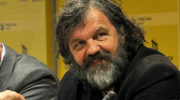 emir kusturica urmarit penal in romania dupa ce a fost prins pe aeroport cu munitie de razboi