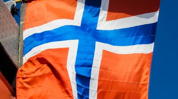 norvegia ministrul justitiei a demisionat partenera sa fusese acuzata de inscenarea unor atacuri