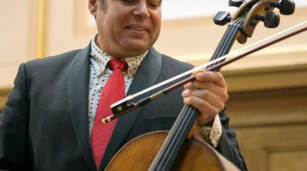 simfonia nr 1 compusa de mozart la 8 ani pe scena salii radio