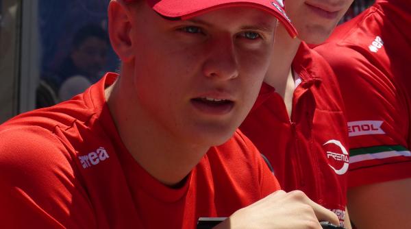 fiul lui michael schumacher a debutat intr un monopost de formula 1