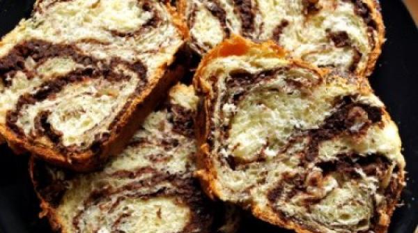 cozonaci uriasi si cel mai mare bors de loboda la festivalul primavara in bucate din parcul national