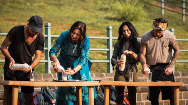 patru echipe lupta in etapa semifinala asia express drumul elefantului