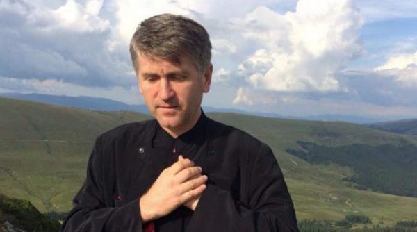 cristian pomohaci este de negasit fostul preot e cautat de doua zile de politie