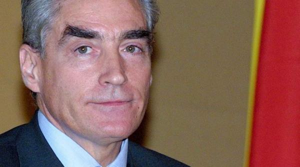 procurorii au dispus clasarea fata de petre roman nicolae ceausescu victor atanasie stanculescu in dosarul revolutiei