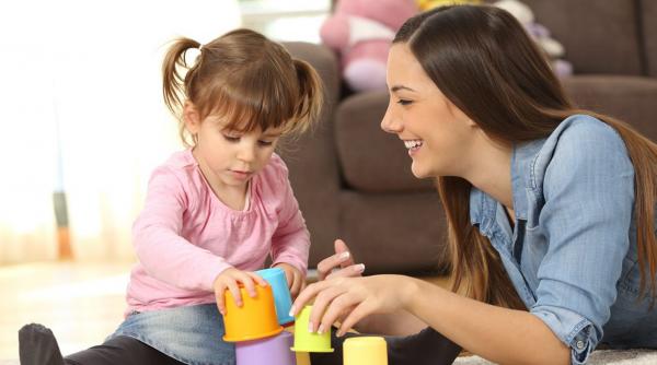 noua specializare pentru liceeni babysitter la cresa