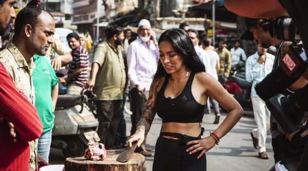 aseara cand emisiunea a fost lider de piata asia express drumul elefantului si a desemnat finalistii