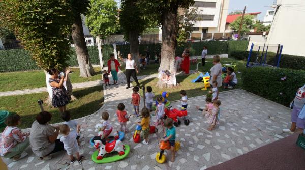 finantarea pentru copiii sub trei ani amanata in secret de guvern