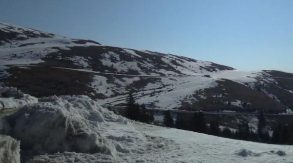 misiune dramatica in toiul noptii turisti blocati mai bine de 8 ore pe munte