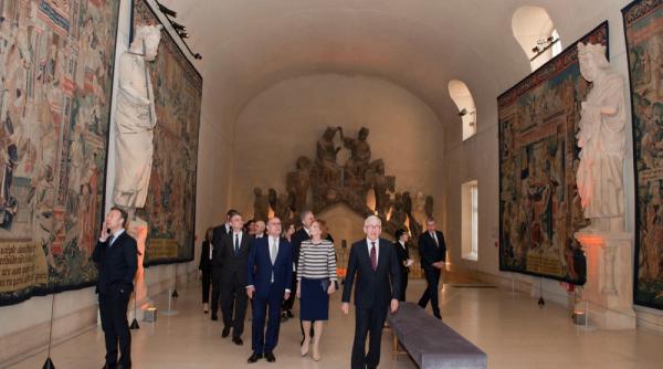 expozitia broderii de traditie bizantina din romania in secolele xv xvii a fost inaugurata la muzeul luvru