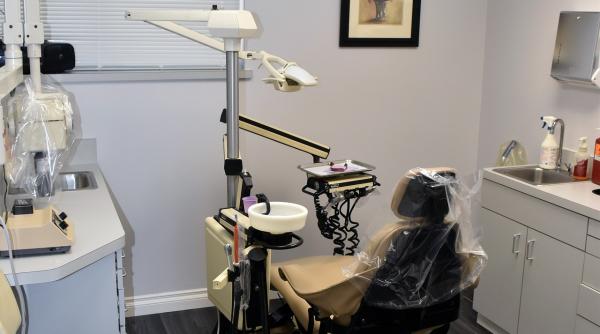 cerinte noi la angajare pentru medici si dentisti