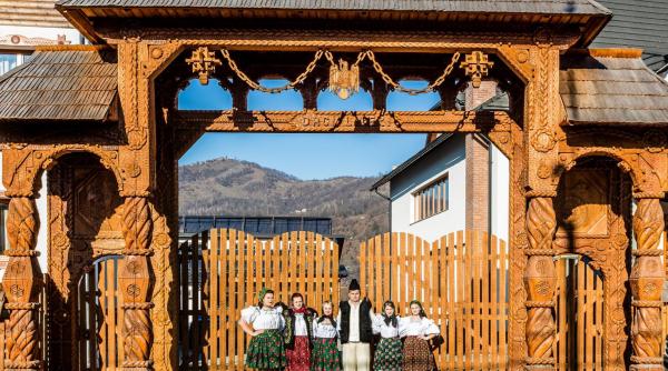 turistii prefera pensiunile din satele cu biserici vechi din lemn din maramures pentru minivacanta de paste