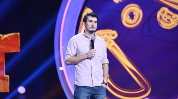 serghei dim trimis de catre public direct in finala iumor