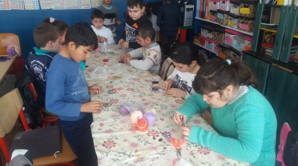 exemplu pentru romania satul copiilor care iubesc scoala