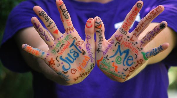 explicatiile psihologului cuvantul este creator de energie