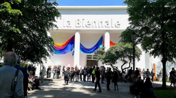 bienala de la venetia un dialog cu lumea artei contemporane